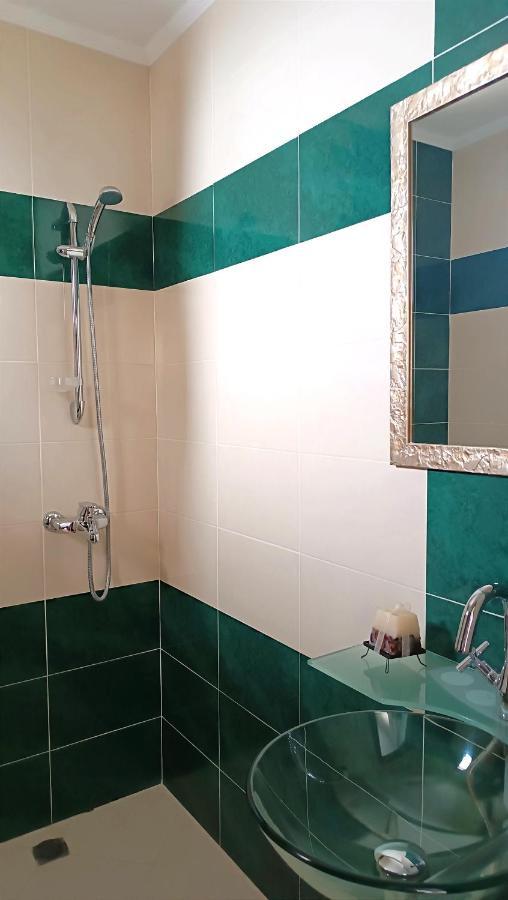 Guesthouse White Margarit Melnik  Exterior foto