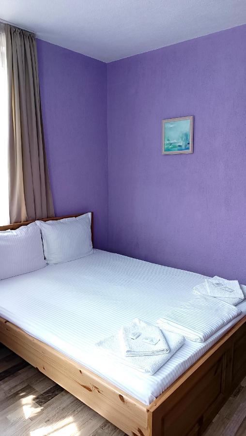 Guesthouse White Margarit Melnik  Exterior foto