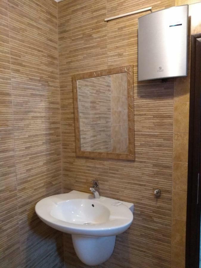 Guesthouse White Margarit Melnik  Exterior foto